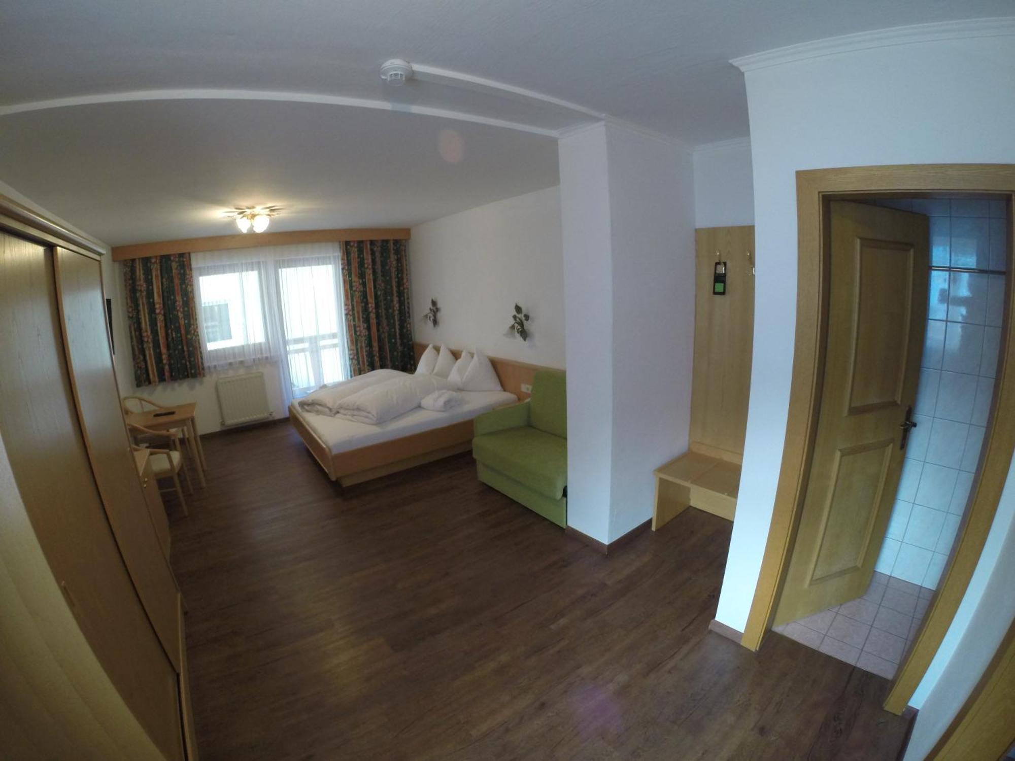 Hotel Alpina سالباخ هينترغليم الغرفة الصورة