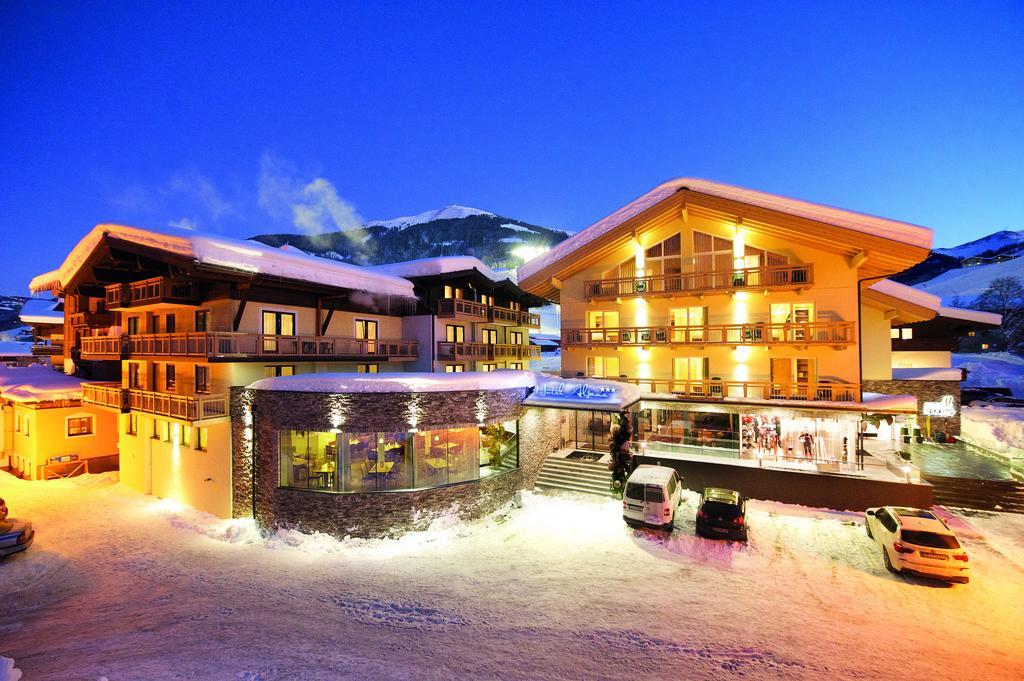 Hotel Alpina سالباخ هينترغليم المظهر الخارجي الصورة